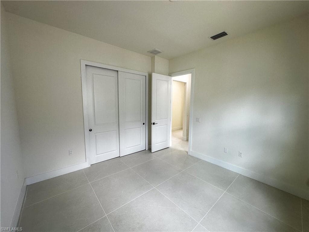 2464 Florida AVE-10