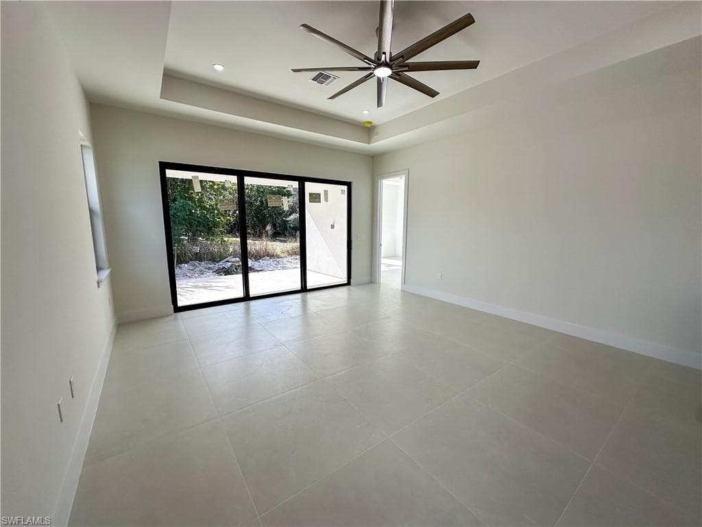 2480 Florida AVE-15