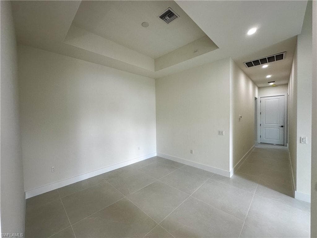 2480 Florida AVE-8