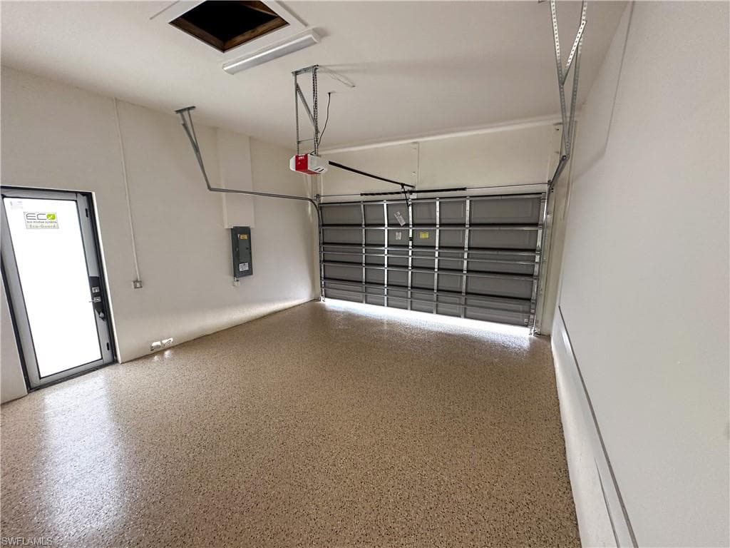 2480 Florida AVE-37