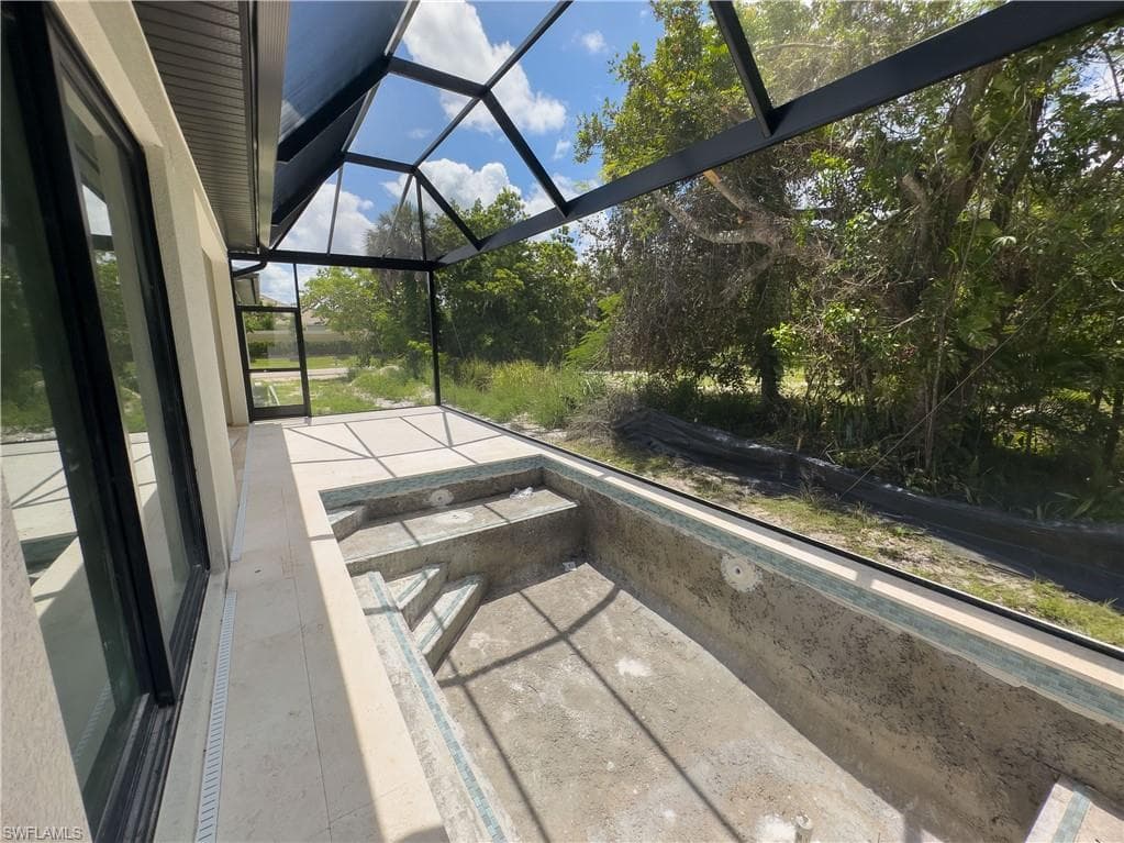 2480 Florida AVE-48