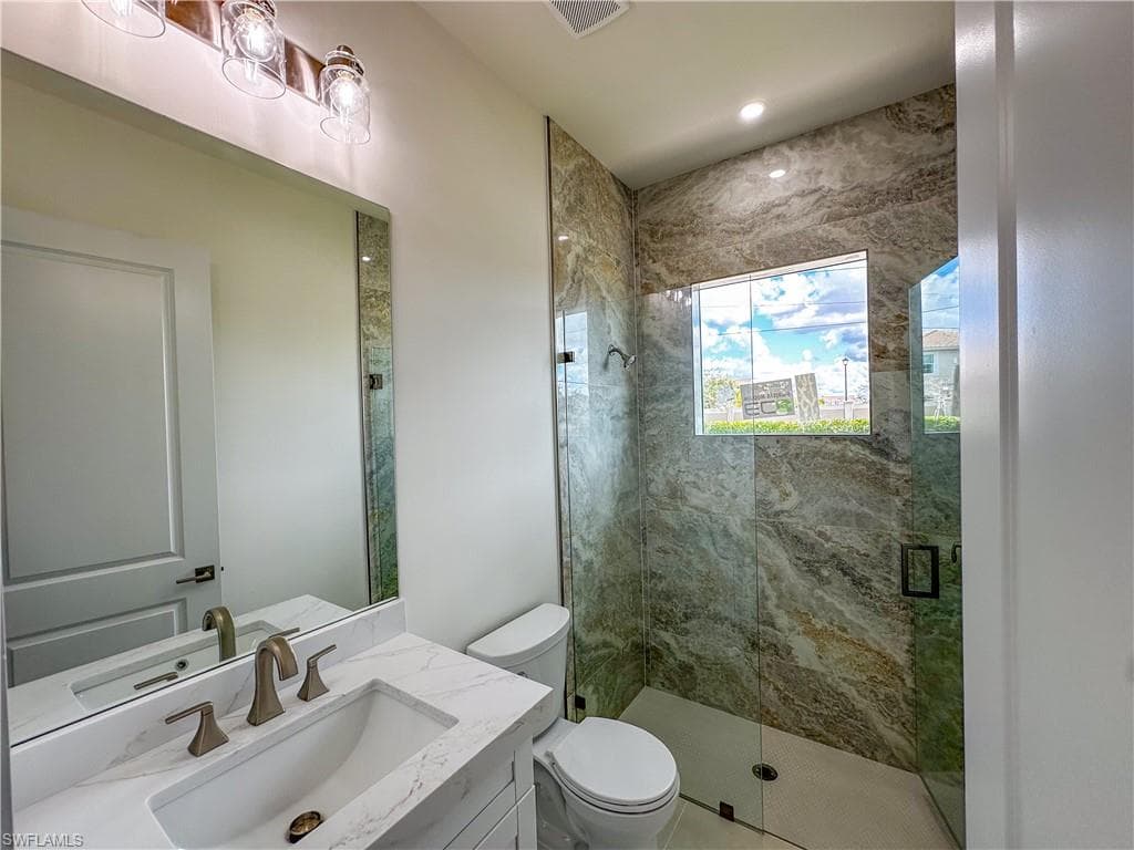 2480 Florida AVE-32