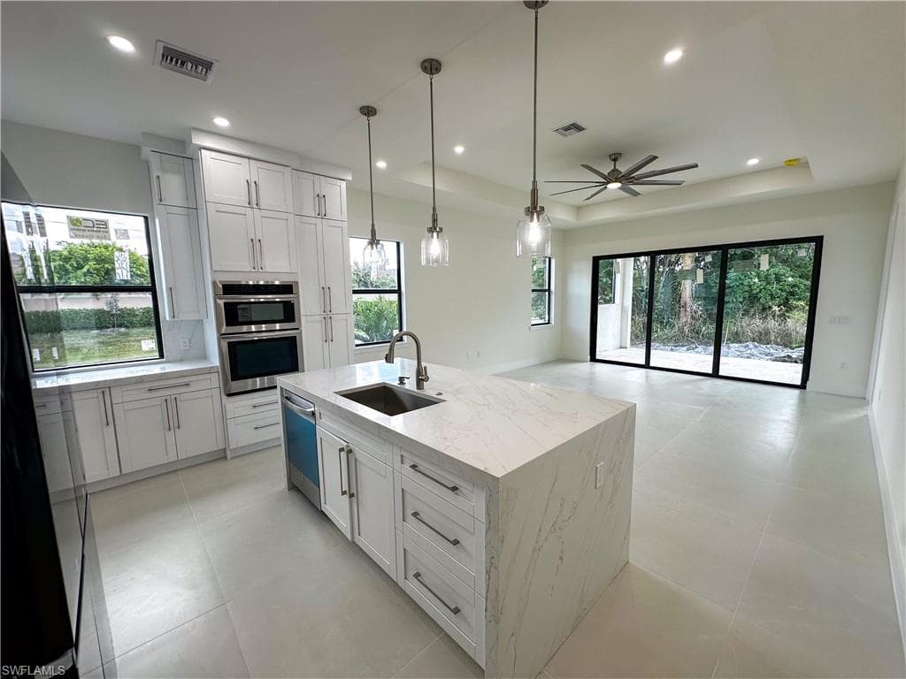 2480 Florida AVE-10
