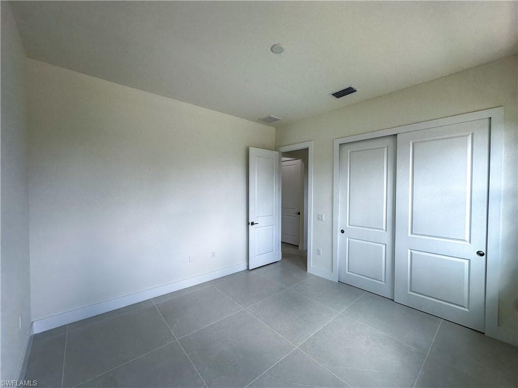 2480 Florida AVE-30