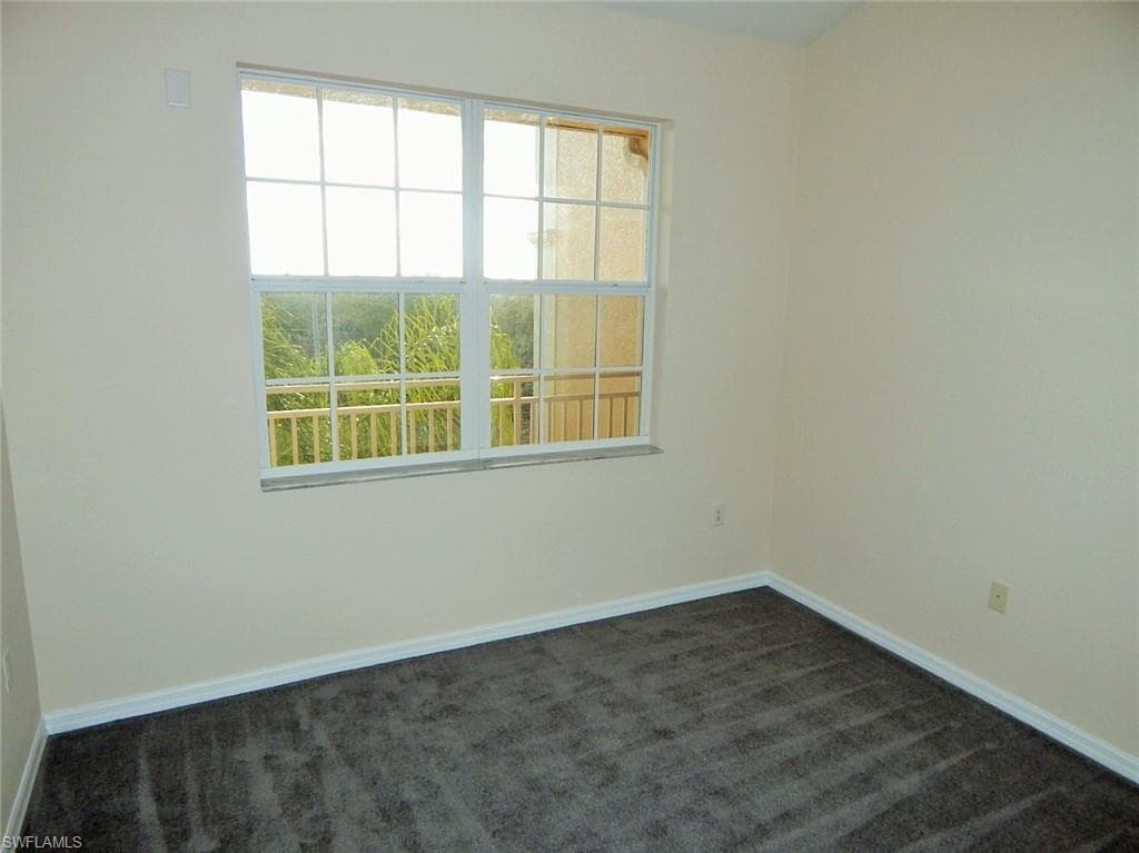 1113 Van Loon Commons CIR 304-10