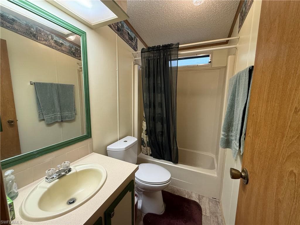 76 Atlantic WAY # 76, NAPLES FL 34104-15