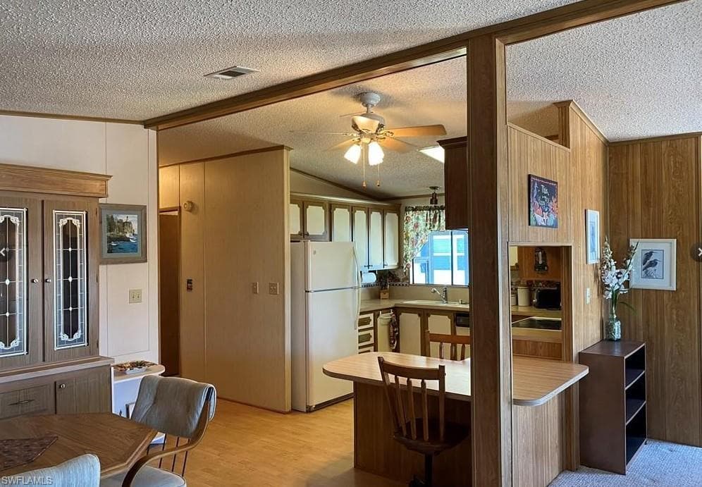 76 Atlantic WAY # 76, NAPLES FL 34104-8