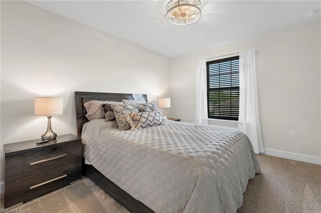 2147 Yellowfin CIR, NAPLES FL 34114-21
