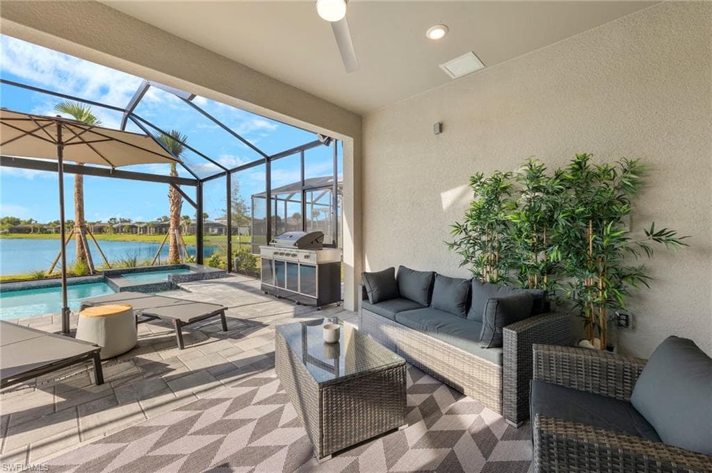 2147 Yellowfin CIR, NAPLES FL 34114-24