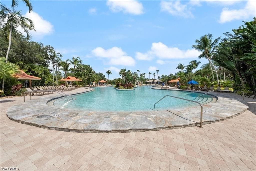 2325 Hidden Lake DR # 3802, NAPLES FL 34112-41