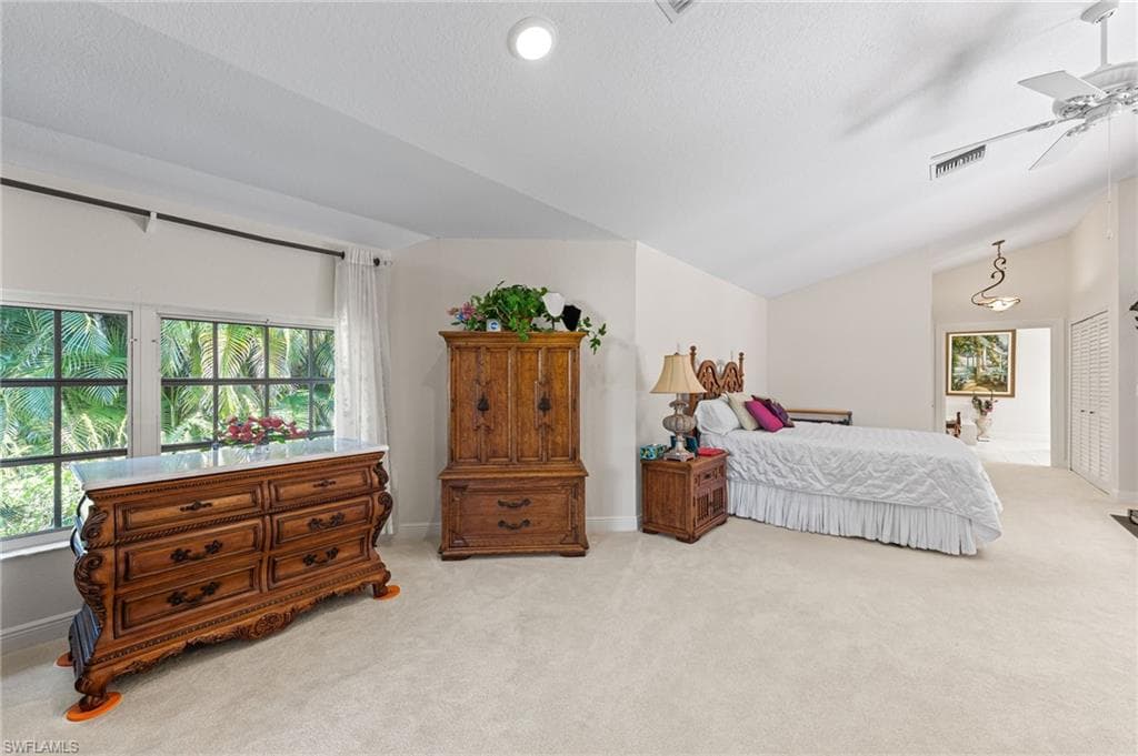 1930 Blackstone CIR, NAPLES FL 34109-9