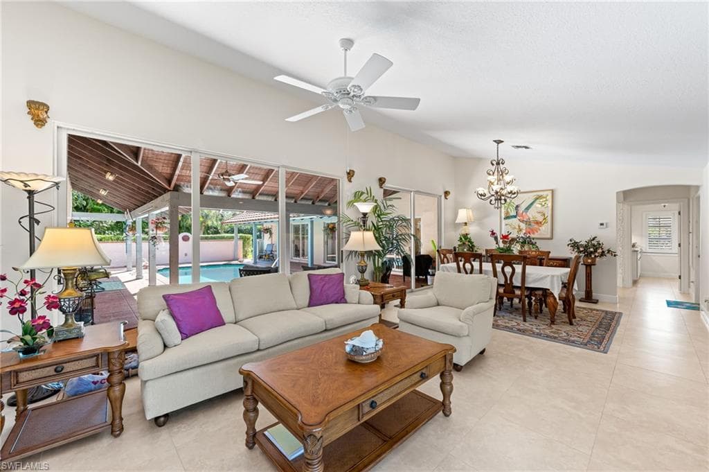 1930 Blackstone CIR, NAPLES FL 34109-3