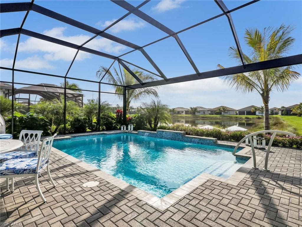 12056 Oleander AVE-27