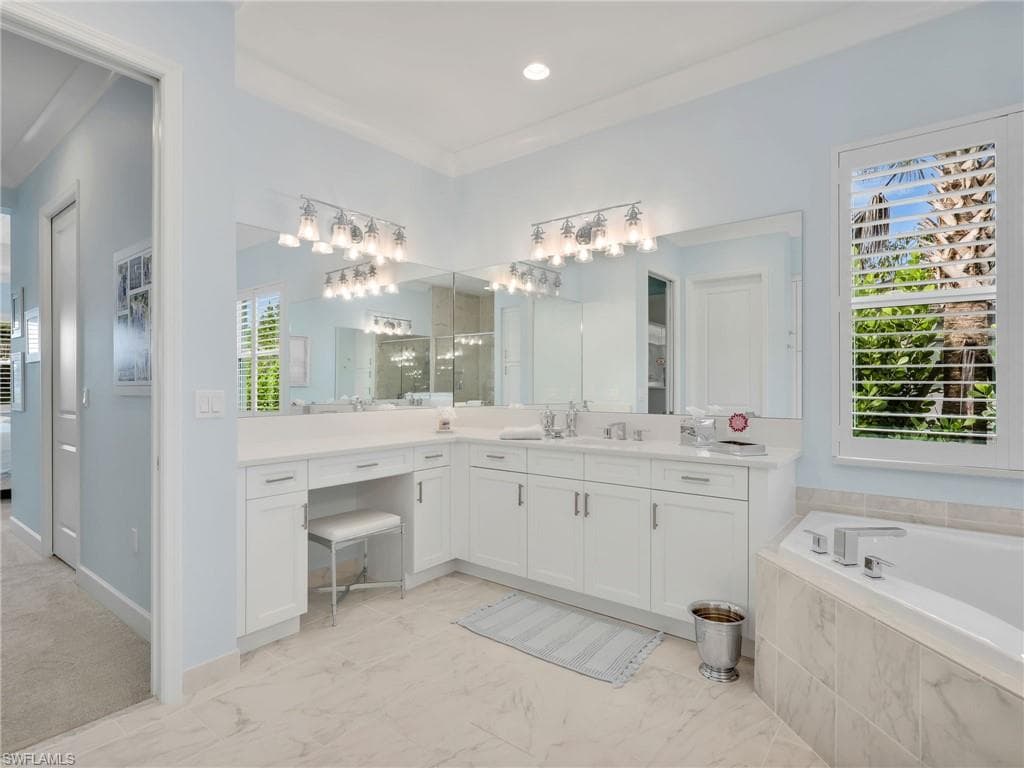 12056 Oleander AVE-19