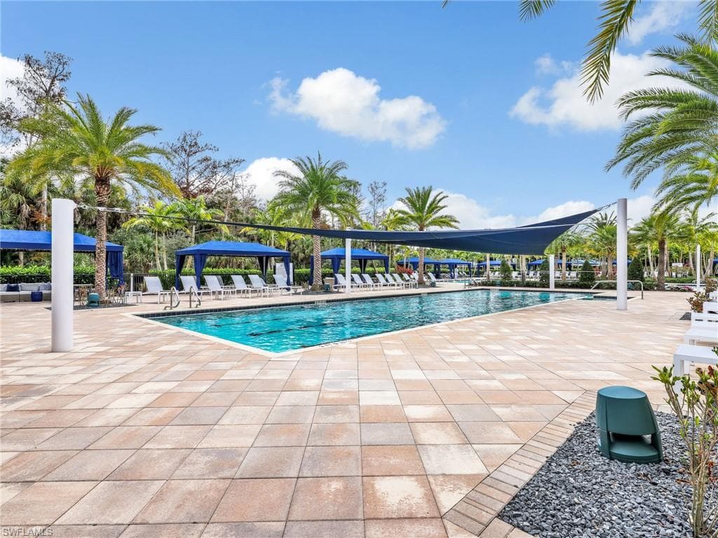 12056 Oleander AVE-43