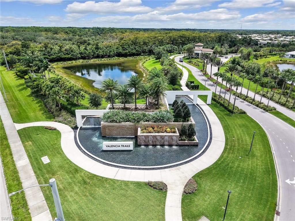 12056 Oleander AVE-39