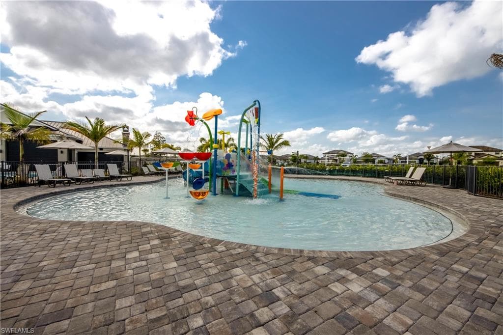 14274 Pine Lodge LN, FORT MYERS FL 33913-41