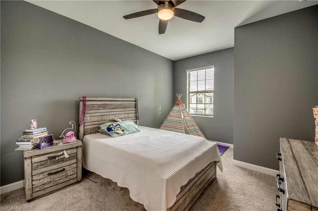 14274 Pine Lodge LN, FORT MYERS FL 33913-23