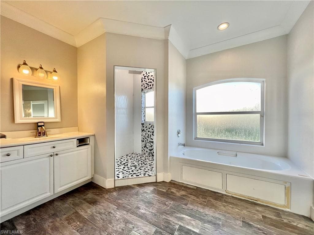 11380 Trinity PL, NAPLES FL 34114-26