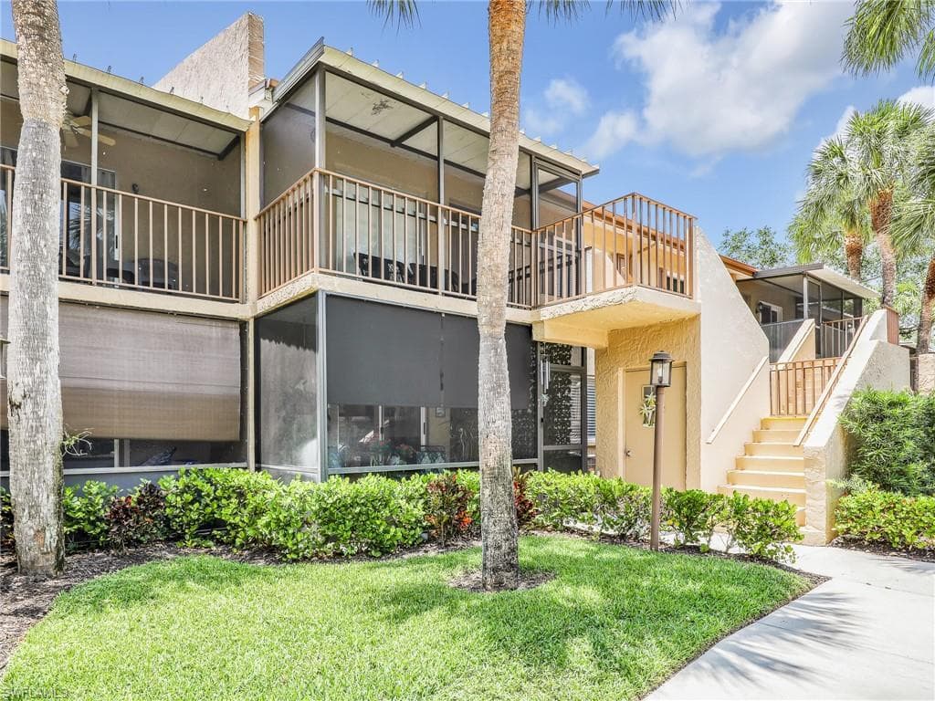 4230 Jack Frost CT # 7, NAPLES FL 34112-21