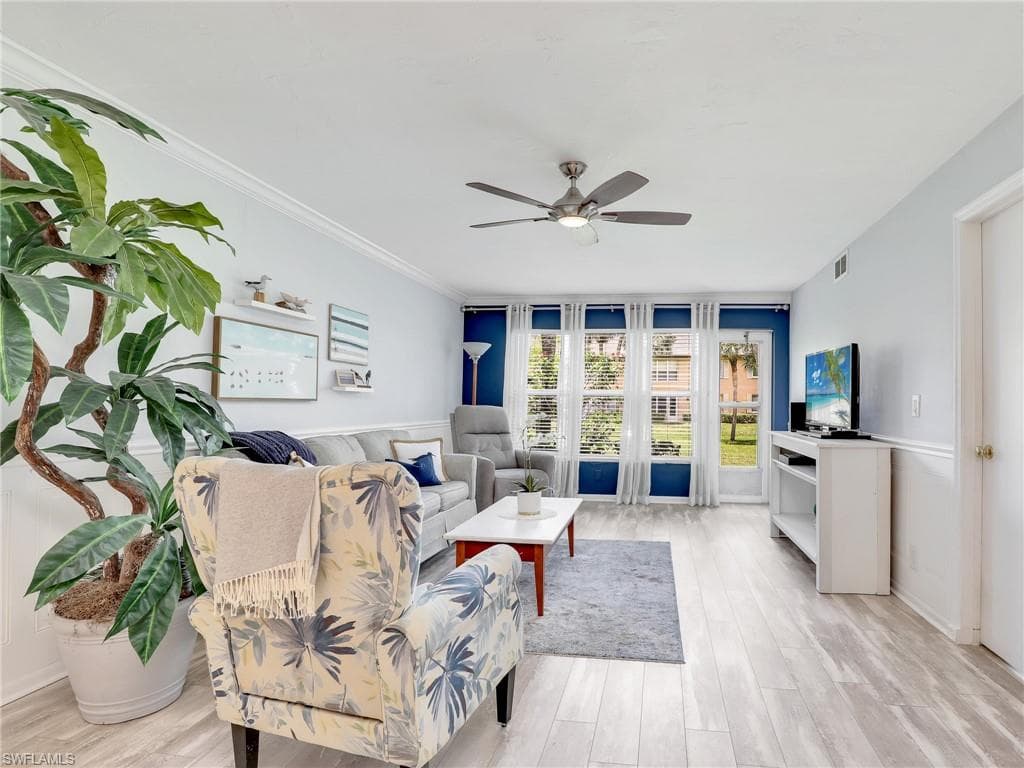 4230 Jack Frost CT # 7, NAPLES FL 34112-2