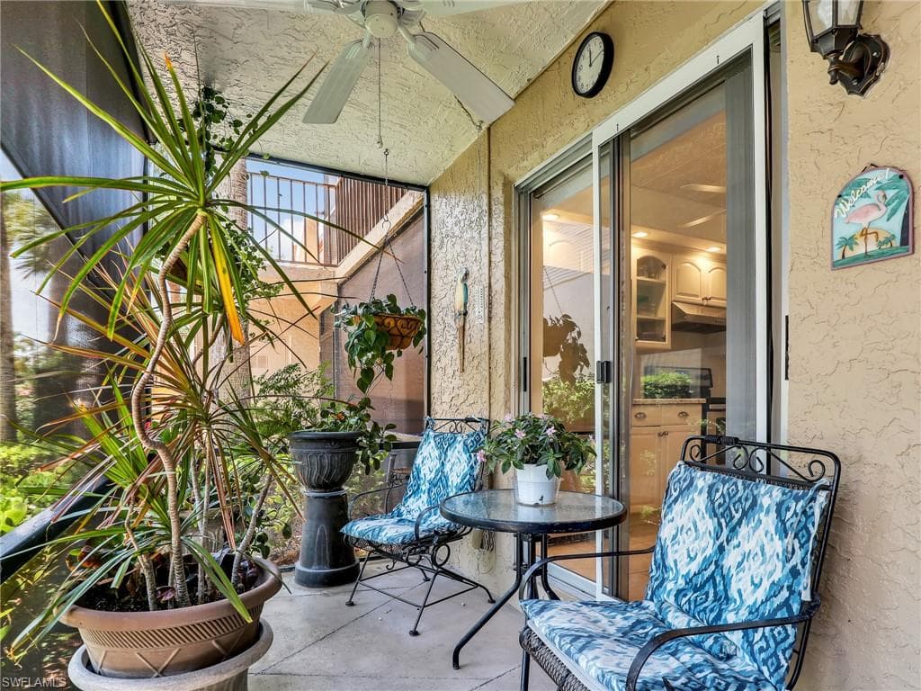 4230 Jack Frost CT # 7, NAPLES FL 34112-13