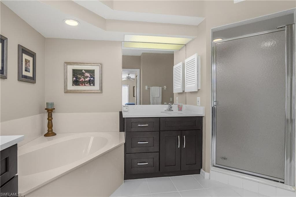 6838 Lantana Bridge RD # 103, NAPLES FL 34109-11