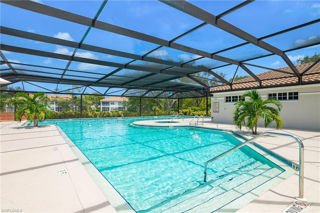 6838 Lantana Bridge RD # 103, NAPLES FL 34109-27