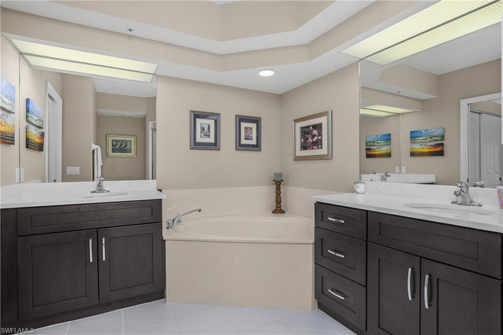 6838 Lantana Bridge RD # 103, NAPLES FL 34109-13