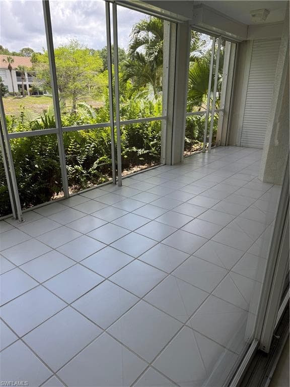6838 Lantana Bridge RD # 103, NAPLES FL 34109-39