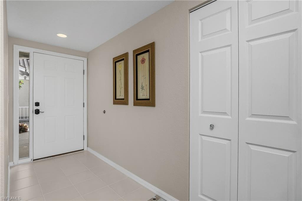 6838 Lantana Bridge RD # 103, NAPLES FL 34109-3