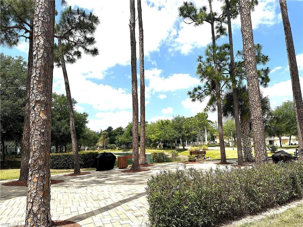 1089 Winding Pines CIR # 102, CAPE CORAL FL 33909-26