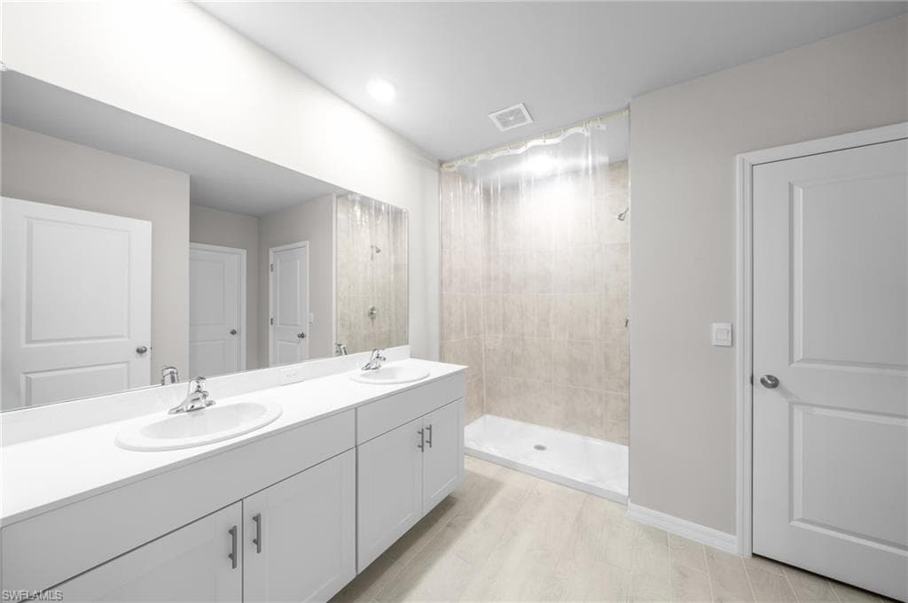 2965 Ernest WAY, FORT MYERS FL 33905-16