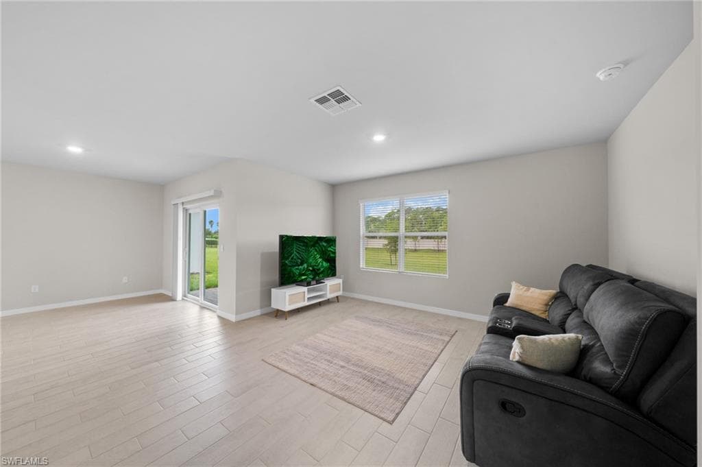 2965 Ernest WAY, FORT MYERS FL 33905-2