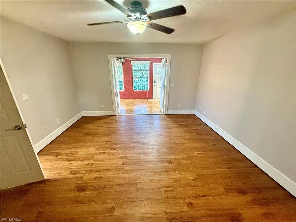 10192 Shade Tree CT, BONITA SPRINGS FL 34135-16