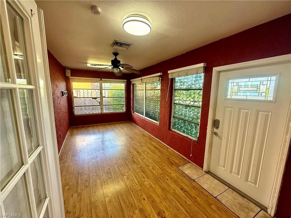 10192 Shade Tree CT, BONITA SPRINGS FL 34135-23