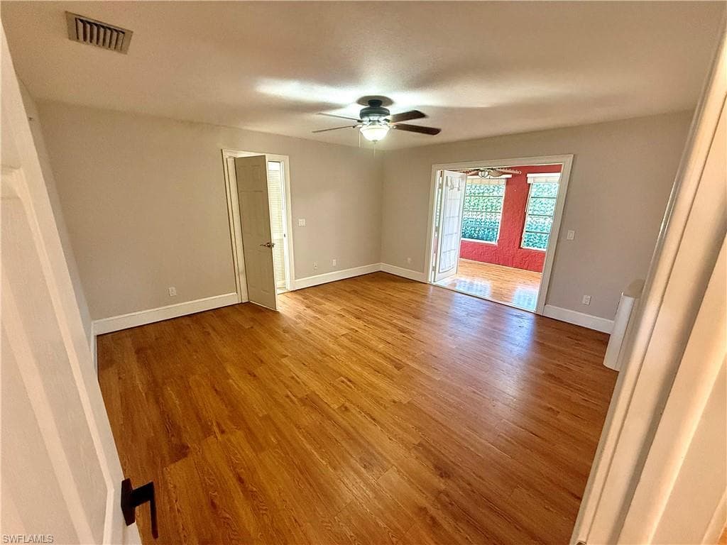 10192 Shade Tree CT, BONITA SPRINGS FL 34135-14