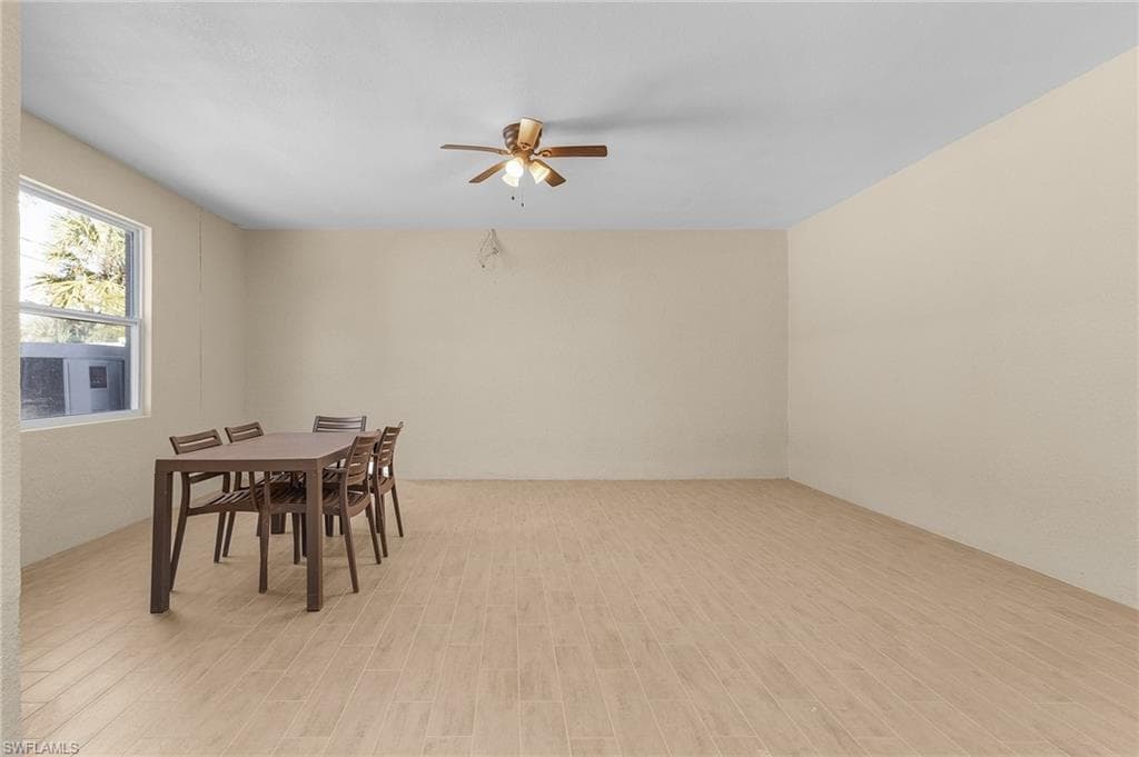 109 Gulfview AVE, FORT MYERS BEACH FL 33931-21