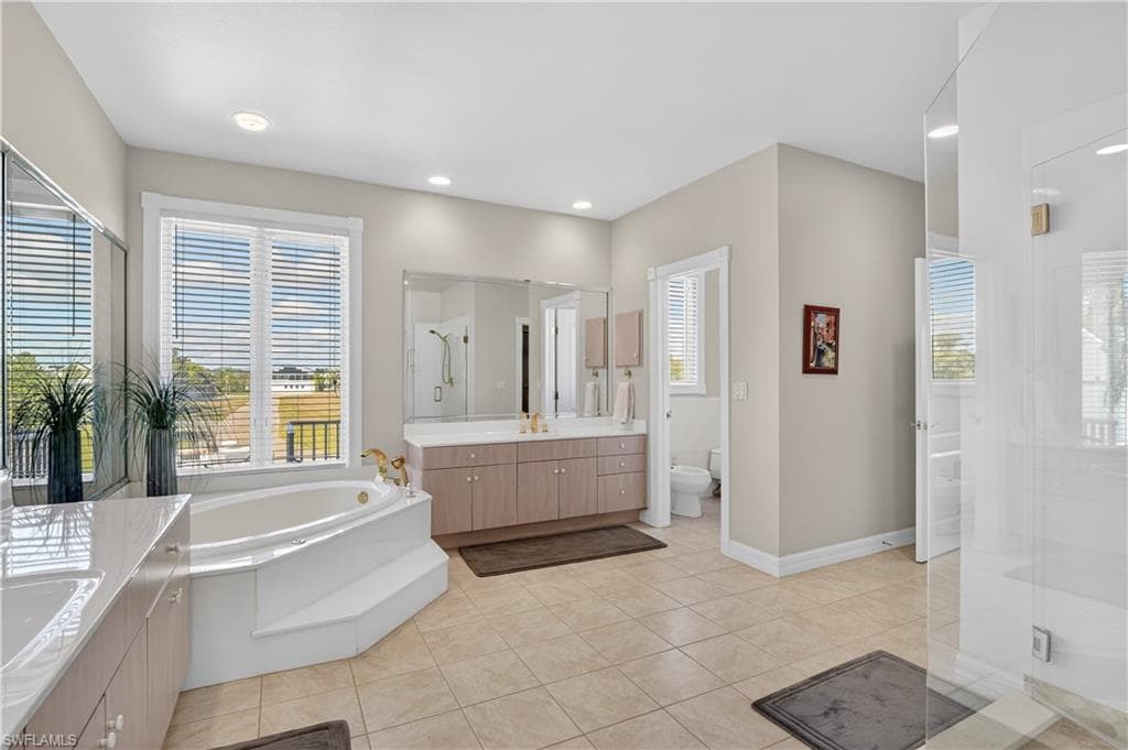 4060 SKYWAY DR # 45, NAPLES FL 34112-27