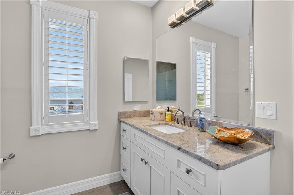 4060 SKYWAY DR # 45, NAPLES FL 34112-40