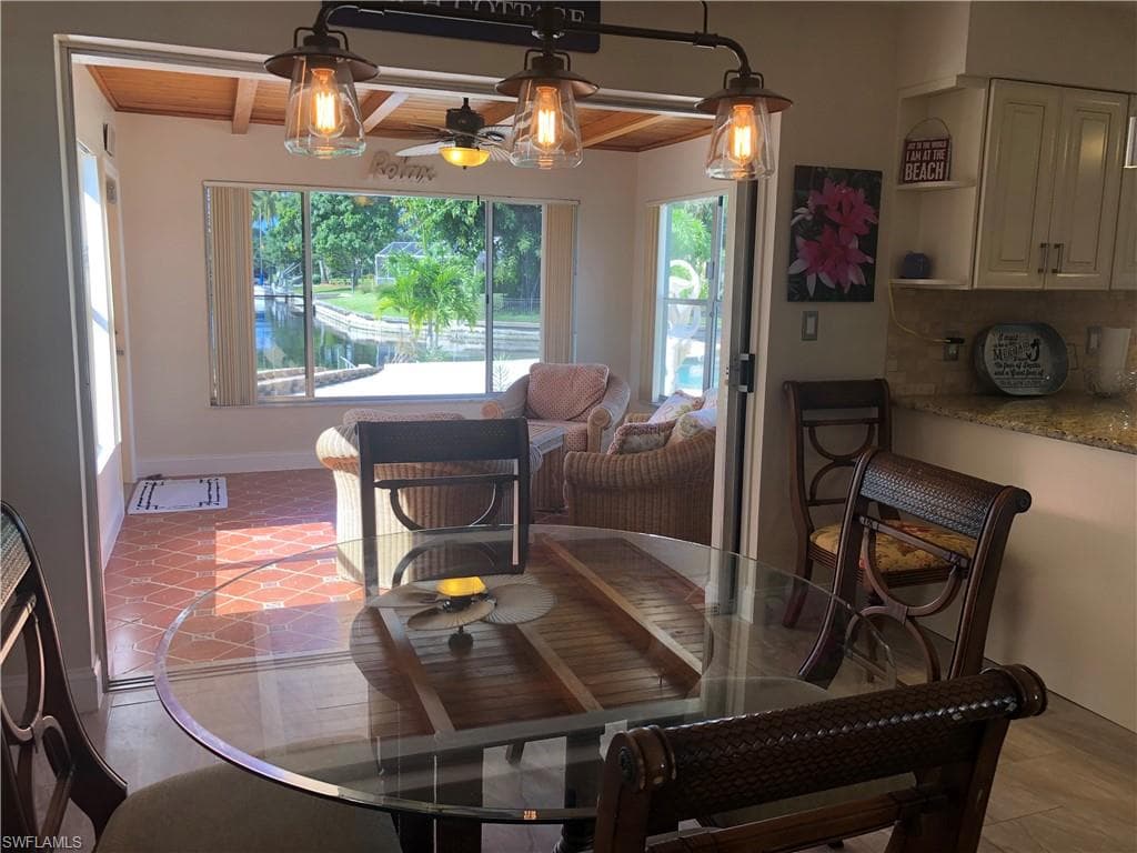 5972 Baker CT, FORT MYERS FL 33919-9