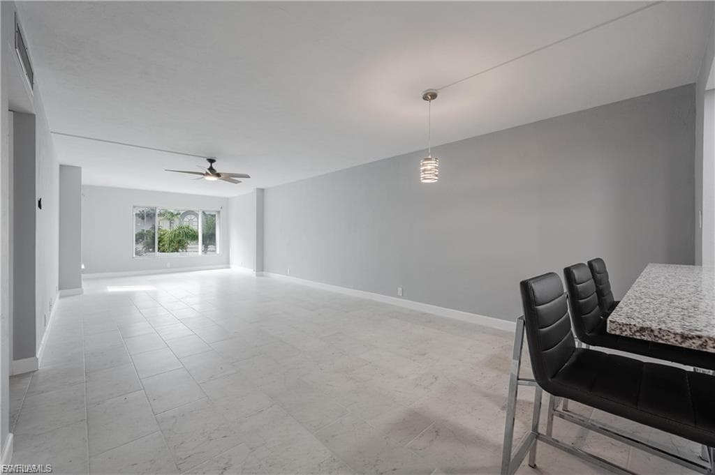 2244 Winkler AVE # 207, FORT MYERS FL 33901-10