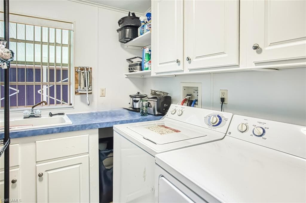 45 San Remo CIR, NAPLES FL 34112-34