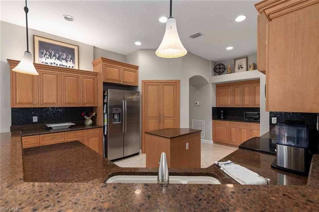 8583 Via Lungomare CIR # 201, ESTERO FL 33928-10