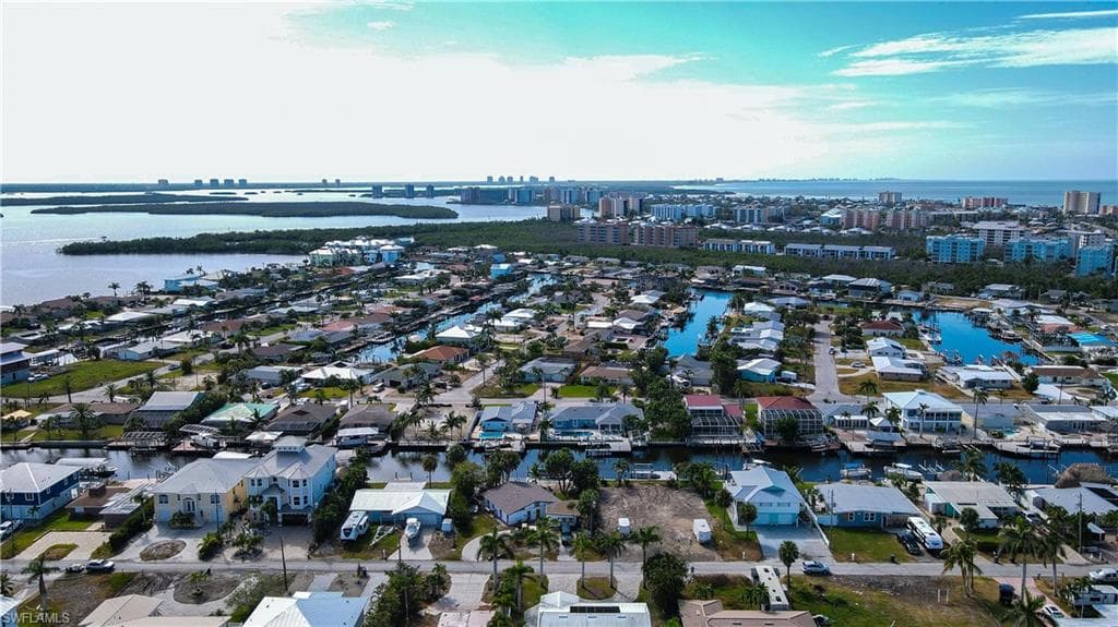 206 Ibis ST, FORT MYERS BEACH FL 33931-27