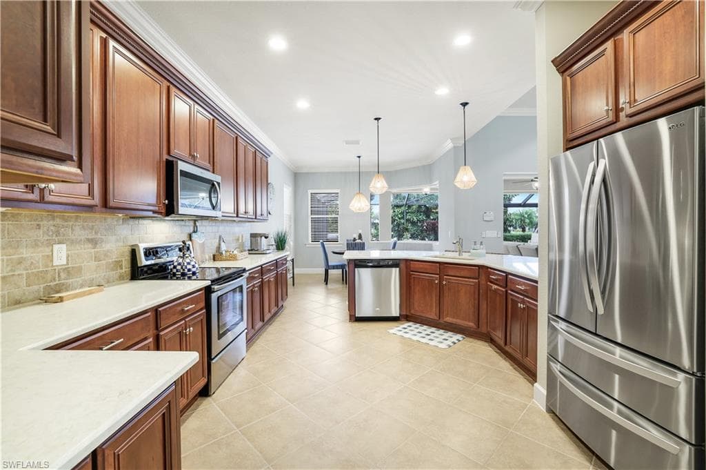 9383 Copper Rock CT, NAPLES FL 34120-12