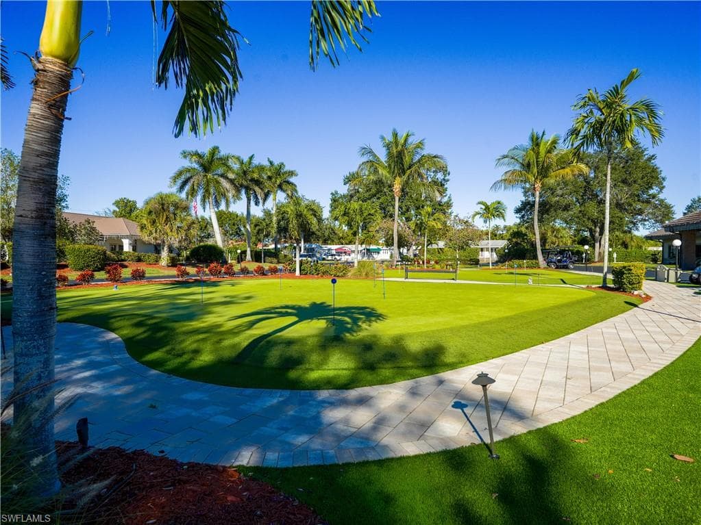 2048 Crystal Lake DR, NAPLES FL 34120-35