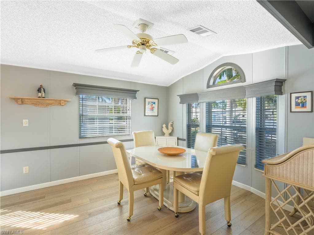 2048 Crystal Lake DR, NAPLES FL 34120-14