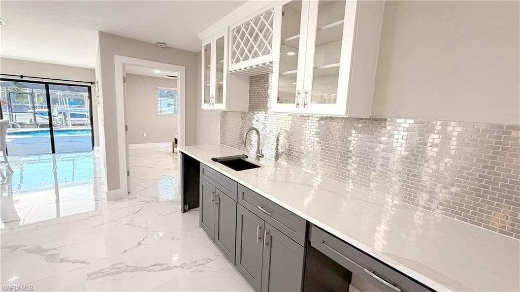 201 Randy LN, FORT MYERS BEACH FL 33931-15