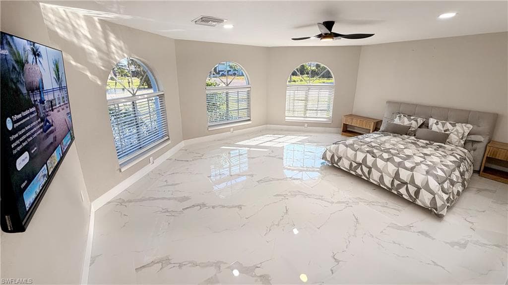 201 Randy LN, FORT MYERS BEACH FL 33931-28